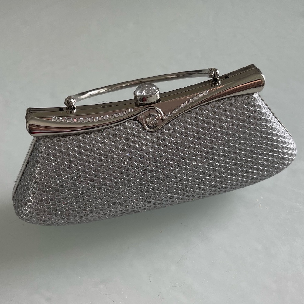 Sparkly Rhinestone Silver Clutch
